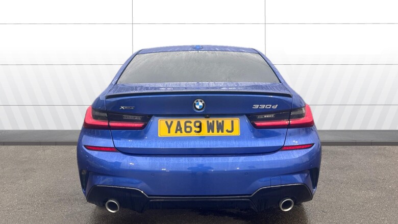 BMW 3 Series 330d xDrive M Sport 4dr Step Auto Diesel Saloon